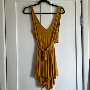 Yellow tie front romper(never worn out)